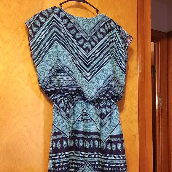 Sheer Short Sleeve Dress - Picture 4 of 8